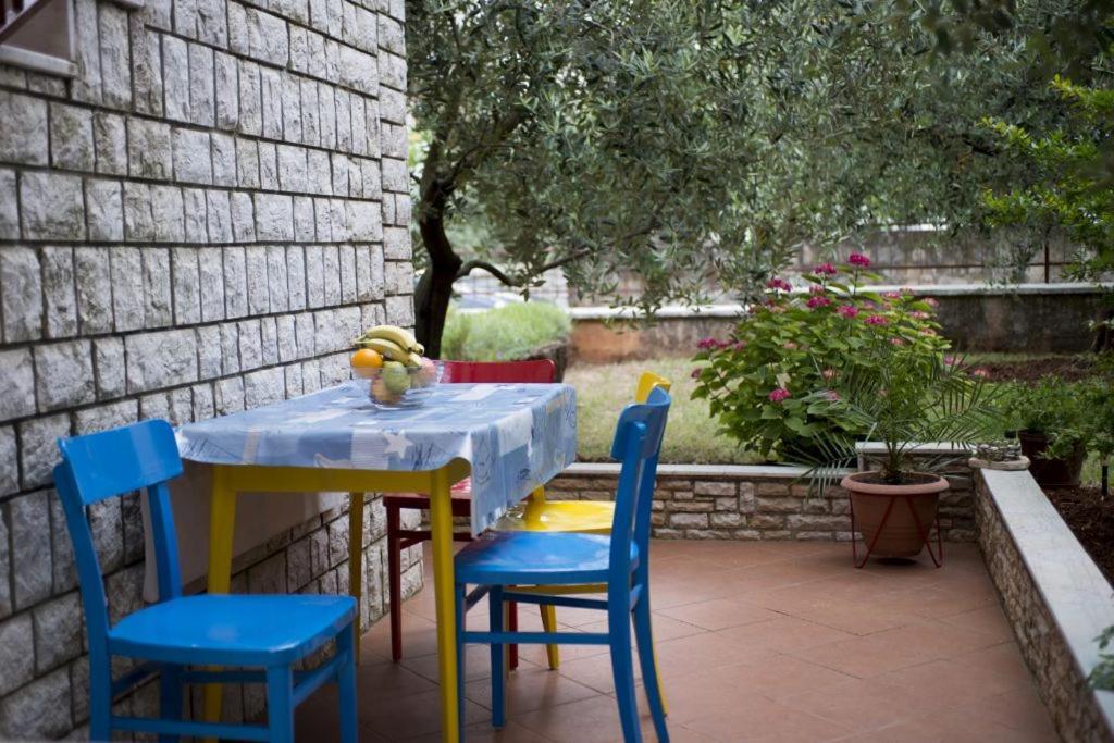 Comfortable Apartments In Peroj Near The Sea Extérieur photo