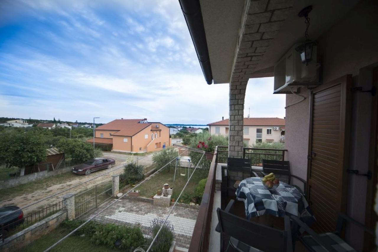 Comfortable Apartments In Peroj Near The Sea Extérieur photo